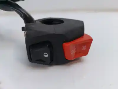 Second-hand car spare part headlights switch for aprilia tuono v4 r * oem iam references 2d000548  