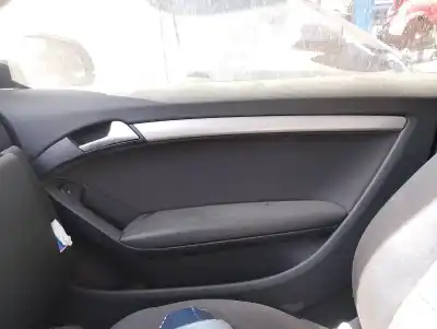 Recambio de automóvil de segunda mano de GUARNECIDO PUERTA DELANTERA DERECHA para AUDI A5 SPORTBACK (8TA) 2.0 TDI referencias OEM IAM 8T1867104WFA  