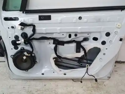 Автозапчастина б/у передні праві двері для renault clio v (b7_) 1.0 tce 100 (b7mt) посилання на oem iam 801005708r  