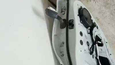 Автозапчастина б/у двері задні ліві для renault clio v (b7_) 1.0 tce 100 (b7mt) посилання на oem iam 821011079r  