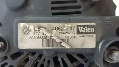 Peça sobressalente para automóvel em segunda mão alternador por fiat linea (110) activa (110.0/111.0) referências oem iam 46823546 14v 90a 46823547