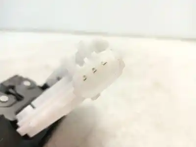 Автозапчастина б/у замок багажника / ворот для toyota aygo x (_b7_) 1.0 vvt-i (kgb70) посилання на oem iam 6935002090  