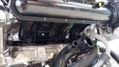 Автозапчастина б/у двигун комплект для renault clio v (b7_) 1.0 tce 100 (b7mt) посилання на oem iam 8201720530 h4d450 h4d450