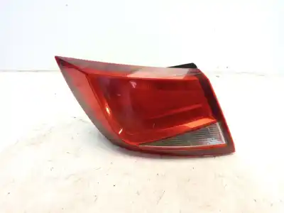 Pezzo di ricambio per auto di seconda mano Lampada Posteriore Sinistra per SEAT LEON (5F1) 1.6 TDI Riferimenti OEM IAM 5F9945095   Pezzo di ricambio per auto di seconda mano Lampada Posteriore Sinistra per SEAT LEON (5F1) 1.6 TDI Riferimenti OEM IAM 5F9945095