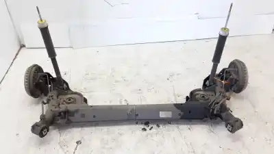 Автозапчастина б/у задня вісь для renault clio v (b7_) 1.0 tce 100 (b7mt) посилання на oem iam 555113834r