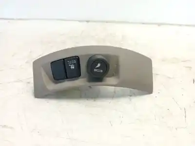 Peça sobressalente para automóvel em segunda mão  por VOLVO V50 (545)  Referências OEM IAM 8691530  