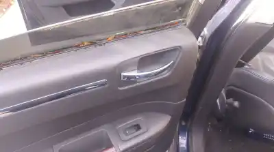 Pièce détachée automobile d'occasion léve glace arrière gauche pour chrysler 300c touring (lx, le) 3.0 crd références oem iam 05065472