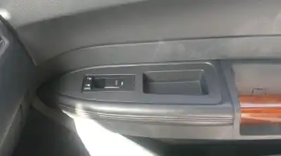 Pièce détachée automobile d'occasion commande de lève vitre avant droit pour chrysler 300c touring (lx, le) 3.0 crd références oem iam 04602743aa