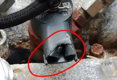 Peça sobressalente para automóvel em segunda mão motor completo por opel combo * referências oem iam 93191974  z13dtj  2104775