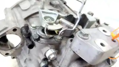 Автозапчастина б/у коробка передач для audi a3 (8p) * посилання на oem iam 02q300040hx wauzzz8z63n03030 hdv