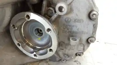 Автозапчастина б/у коробка передач для audi a3 (8p) * посилання на oem iam 02q300040hx wauzzz8z63n03030 hdv