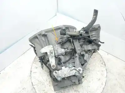 Second-hand car spare part gearbox for nissan qashqai / qashqai +2 i (j10, nj10, jj10e) 2.0 dci oem iam references 32010jg75e  