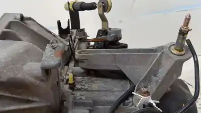 Pezzo di ricambio per auto di seconda mano riduttore per nissan note (e11, ne11) 1.6 riferimenti oem iam 32010ed403 8200341902 jhqs2g