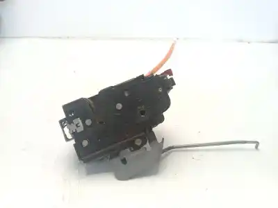 Pezzo di ricambio per auto di seconda mano Serratura Porta Anteriore Destra per AUDI A3 (8P) * Riferimenti OEM IAM A4E1837016  