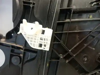 Peça sobressalente para automóvel em segunda mão elevador de vidros dianteira esquerda por kia ceed (cd) 1.4 t-gdi referências oem iam 82471j7000  