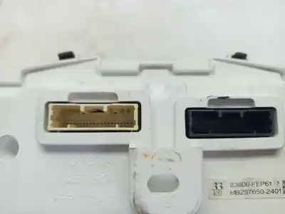 Peça sobressalente para automóvel em segunda mão quadrante por toyota corolla (e21) hybrid advance referências oem iam 83800fep61  83800fep61