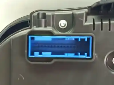 Pezzo di ricambio per auto di seconda mano pannello degli strumenti per opel corsa e (x15) 1.4 lpg (08, 68) riferimenti oem iam 13499779  