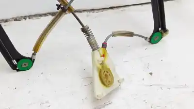 Автозапчасти б/у регулятор стекла переднего правого за audi a3 (8p) * ссылки oem iam 8p4837462c  