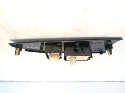 Pièce détachée automobile d'occasion commande de lève vitre avant droit pour lexus is200 (ds2/is2) 2.2 d-4d cat 150 cv / 110 kw références oem iam 7423153090  