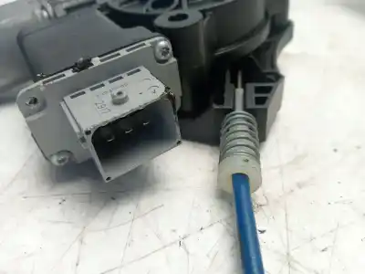 Second-hand car spare part right front power window switch for opel corsa e (x15) 1.4 lpg (08, 68) oem iam references 13447039  