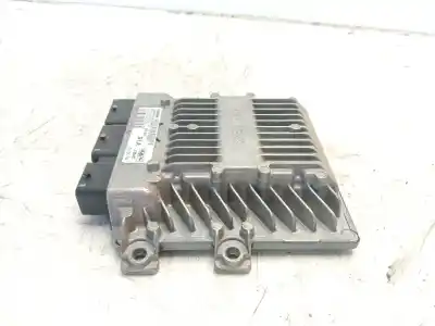 Pezzo di ricambio per auto di seconda mano centralina motore per volvo v50 (545) d4 riferimenti oem iam 30729065a  