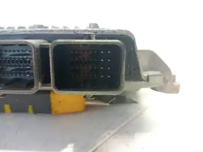 Pezzo di ricambio per auto di seconda mano centralina motore per volvo v50 (545) d4 riferimenti oem iam 30729065a  