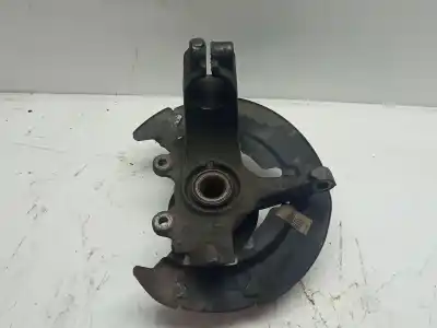 Pezzo di ricambio per auto di seconda mano attacco anteriore destro per volvo v50 (545) 2.0 d riferimenti oem iam 31212948