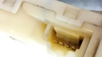 Second-hand car spare part trunk lock for nissan note (e11, ne11) 1.6 oem iam references 90502en000  