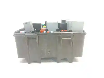 Second-hand car spare part fuse box unit for opel corsa e (x15) 1.4 lpg (08, 68) oem iam references 13430532  