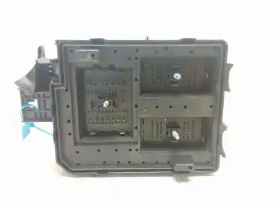 Second-hand car spare part fuse box unit for opel corsa e (x15) 1.4 lpg (08, 68) oem iam references 13430532  