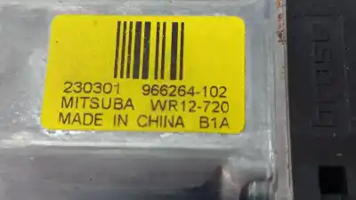 Pezzo di ricambio per auto di seconda mano motore alzacristalli posteriore sinistro per lynk & co 01 phev riferimenti oem iam 8889639261 32283266 / 230301 / 966264102 