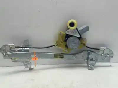 Pièce détachée automobile d'occasion léve glace arrière droit pour toyota corolla (e21) hybrid advance références oem iam 6983002681