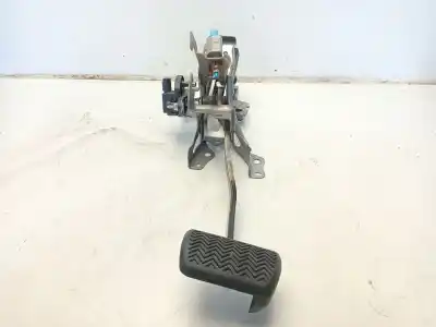 İkinci el araba yedek parçası FREN PEDALI için TOYOTA YARIS (_P13_) 1.5 Hybrid (NHP130_) OEM IAM referansları 47110K0030  