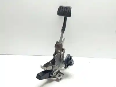 İkinci el araba yedek parçası FREN PEDALI için TOYOTA YARIS (_P13_) 1.3 (NSP130_) OEM IAM referansları 47110K0031  