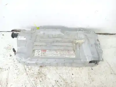 Second-hand car spare part BATTERY for TOYOTA YARIS (_P13_) 1.5 Hybrid (NHP130_) OEM IAM references G951052081  