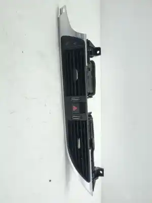 Peça sobressalente para automóvel em segunda mão AERADOR CENTRAL DIREITO por AUDI A6 C7 (4G2, 4GC) 2.0 TDI Referências OEM IAM 4G1820951  