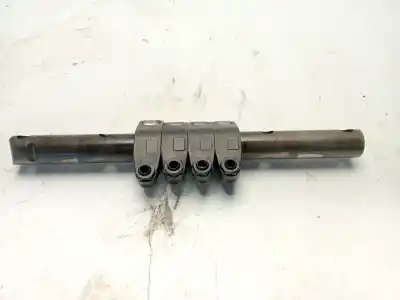 Peça sobressalente para automóvel em segunda mão eixo do balanceiro por audi a4 berlina (8e) 2.0 tdi 16v (103kw) referências oem iam 03g109527b