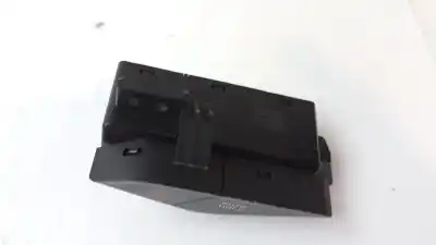 Second-hand car spare part hazard warning lights for lynk & co 01 phev oem iam references 8891957884 200036 / 2211160436 