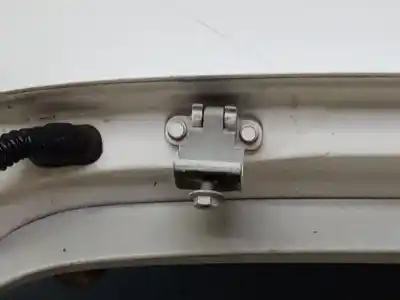 Pièce détachée automobile d'occasion HAYON pour VOLKSWAGEN GOLF V BERLINA (1K1) 1.9 TDI Références OEM IAM 1K6827025H  