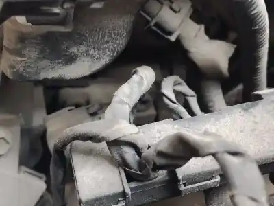 Peça sobressalente para automóvel em segunda mão motor completo por hyundai i30cw 1.6 crdi cat referências oem iam d4fa  