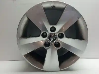 Pièce détachée automobile d'occasion JANTE pour SKODA RAPID (NH3, NK3, NK6) 1.6 TDI Références OEM IAM 5JA601025L  