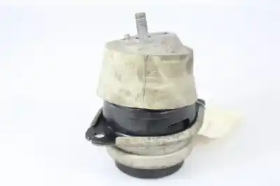 Second-hand car spare part LEFT ENGINE SUPPORT for VOLKSWAGEN TOUAREG (7LA)  OEM IAM references 7L8199131A  