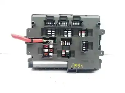 Peça sobressalente para automóvel em segunda mão caixa de fusíveis e relés por bmw serie 1 coupe (e82) 120d referências oem iam 911944604