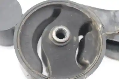 Second-hand car spare part front engine support for kia cee´d emotion oem iam references   