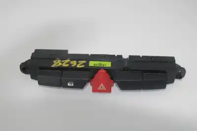 Second-hand car spare part hazard warning lights for kia cee´d emotion oem iam references 937001h000