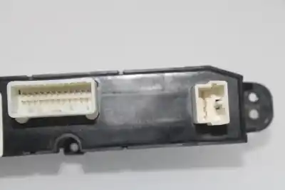 Piesă de schimb auto la mâna a doua avertizare pentru kia cee´d emotion referințe oem iam 937001h000  