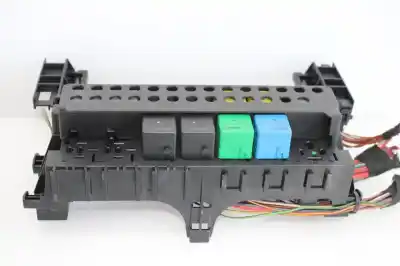 Second-hand car spare part FUSE BOX UNIT for MERCEDES-BENZ CLASE B (W245)  OEM IAM references A1695450001  