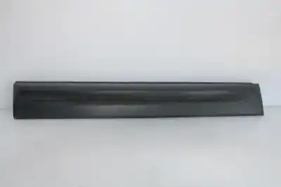 Peça sobressalente para automóvel em segunda mão moldura da porta dianteira esquerda por land rover range rover sport 2.7 td v6 cat referências oem iam dgp000211