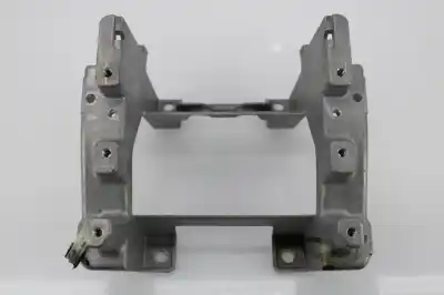 Автозапчастина б/у середній для porsche cayenne (typ 9pa1) s посилання на oem iam 7l0863345
