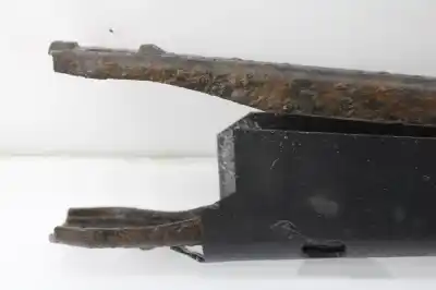 Second-hand car spare part right rear bracket for bmw x3 (e83) 2.0d oem iam references   